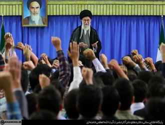 دیدار نخبگان جوان با رهبر انقلاب در حسینیه امام خمینی(ره)