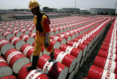ایران قیمت نفت را کاهش داد+ جدول