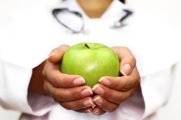 محققان اعلام کرده اند؛ خواص ضد سرطانی سیب و چای سبز/کاهش خطر بیماری های مزمن