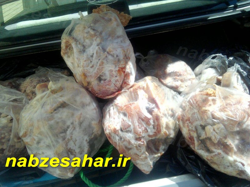 کشف و امحاء  بیش از ۴۰۰ کیلوگرم انواع گوشت غیر قابل مصرف در شهرستان