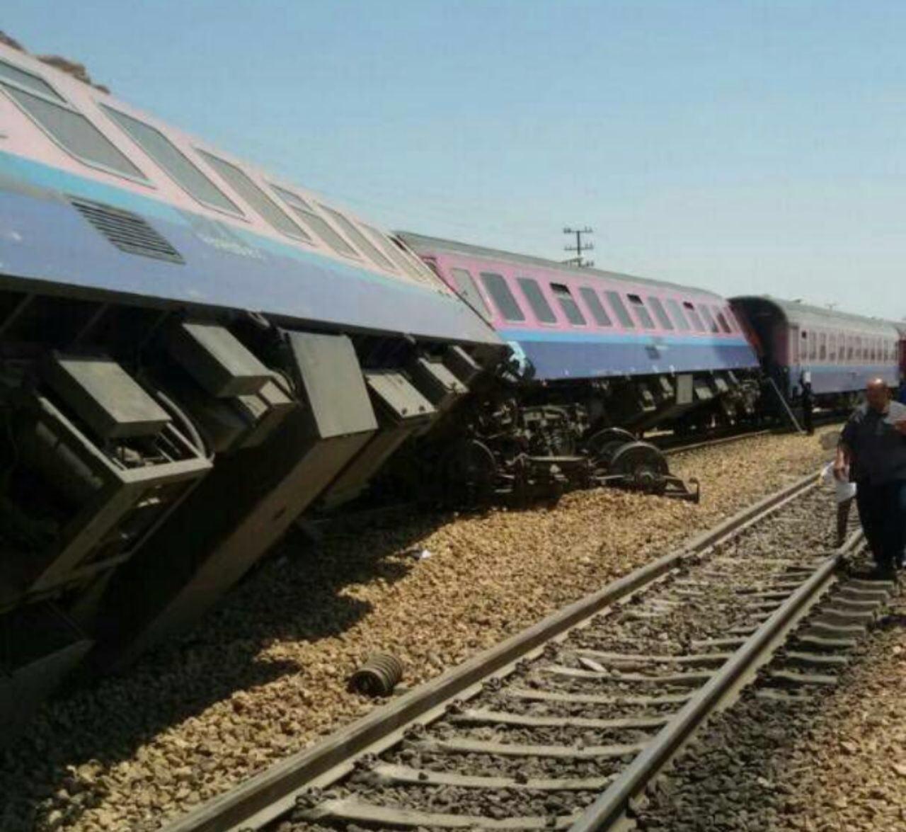 واژگونی قطار مسافری اهواز – مشهد/۸ مسافر مصدوم شدند