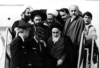 راز غیبت آیت‌الله خامنه‌ای هنگام سخنرانی امام خمینی (ره) چه بود؟