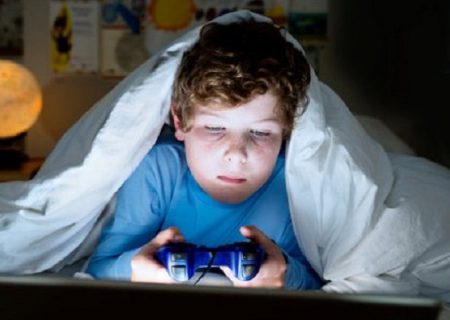 اینفوگرافیک/ نشانه های اعتیاد کودکان به بازی های رایانه ای