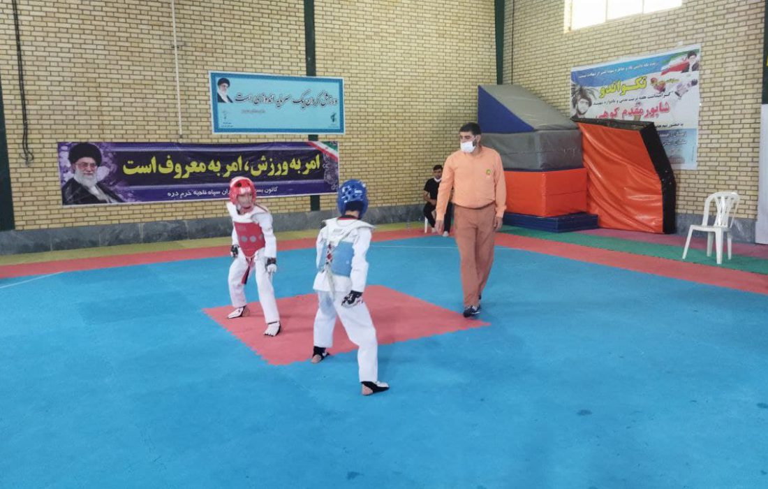 گزارش تصویری/مسابقات ورزشی بسیج در شهر  خرمدره برگزار شد